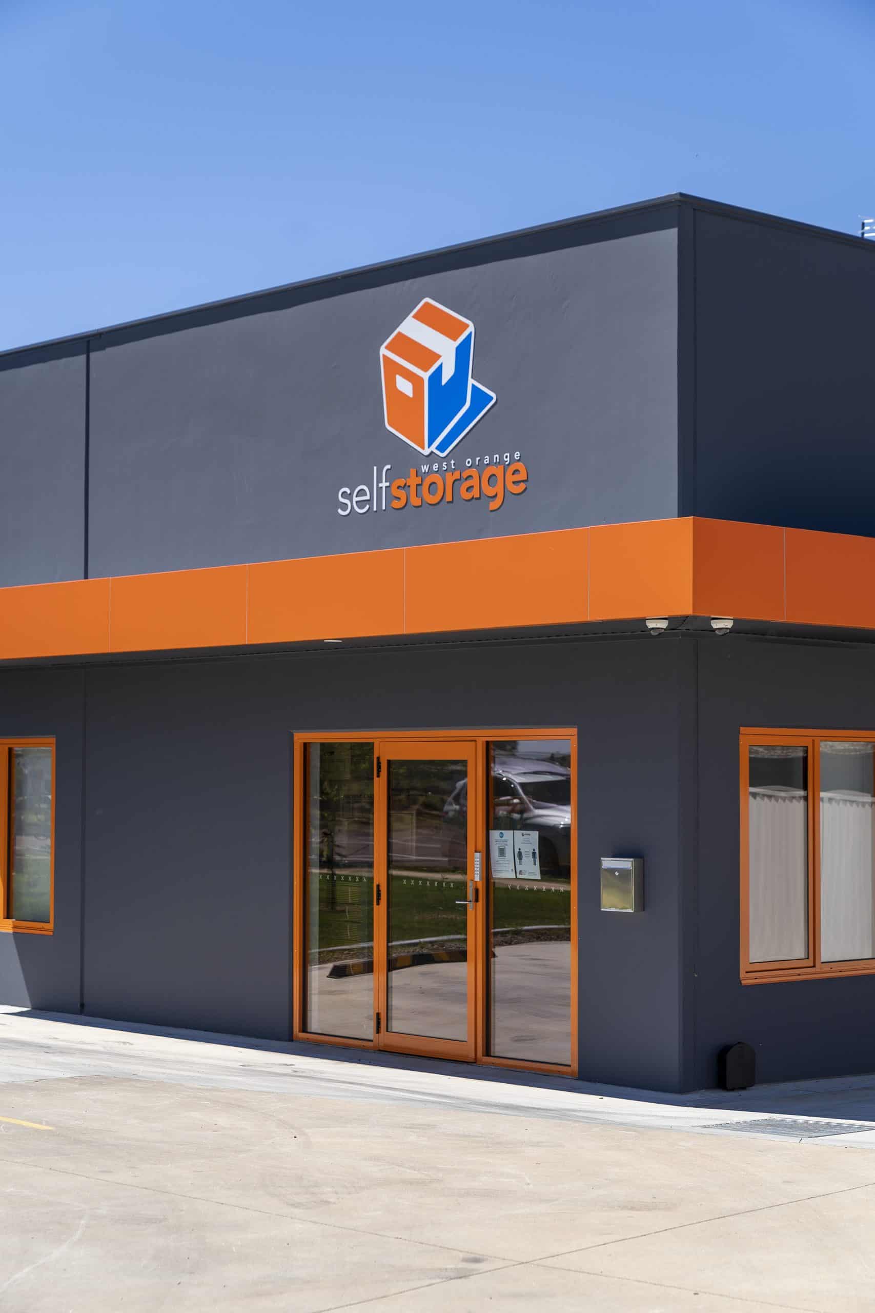 West Orange Self Storage: Clean and secure self storage, On-site manager, Drive-thru Loading, Large Range of Shed Sizes - WOSS is your self storage solution in Orange NSW.